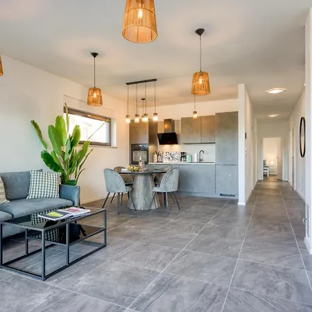 Apartment Adria 2 By Guide *