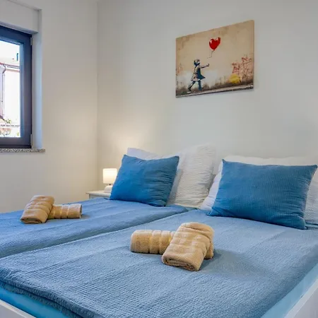 Apartamento Adria 2 By Guide